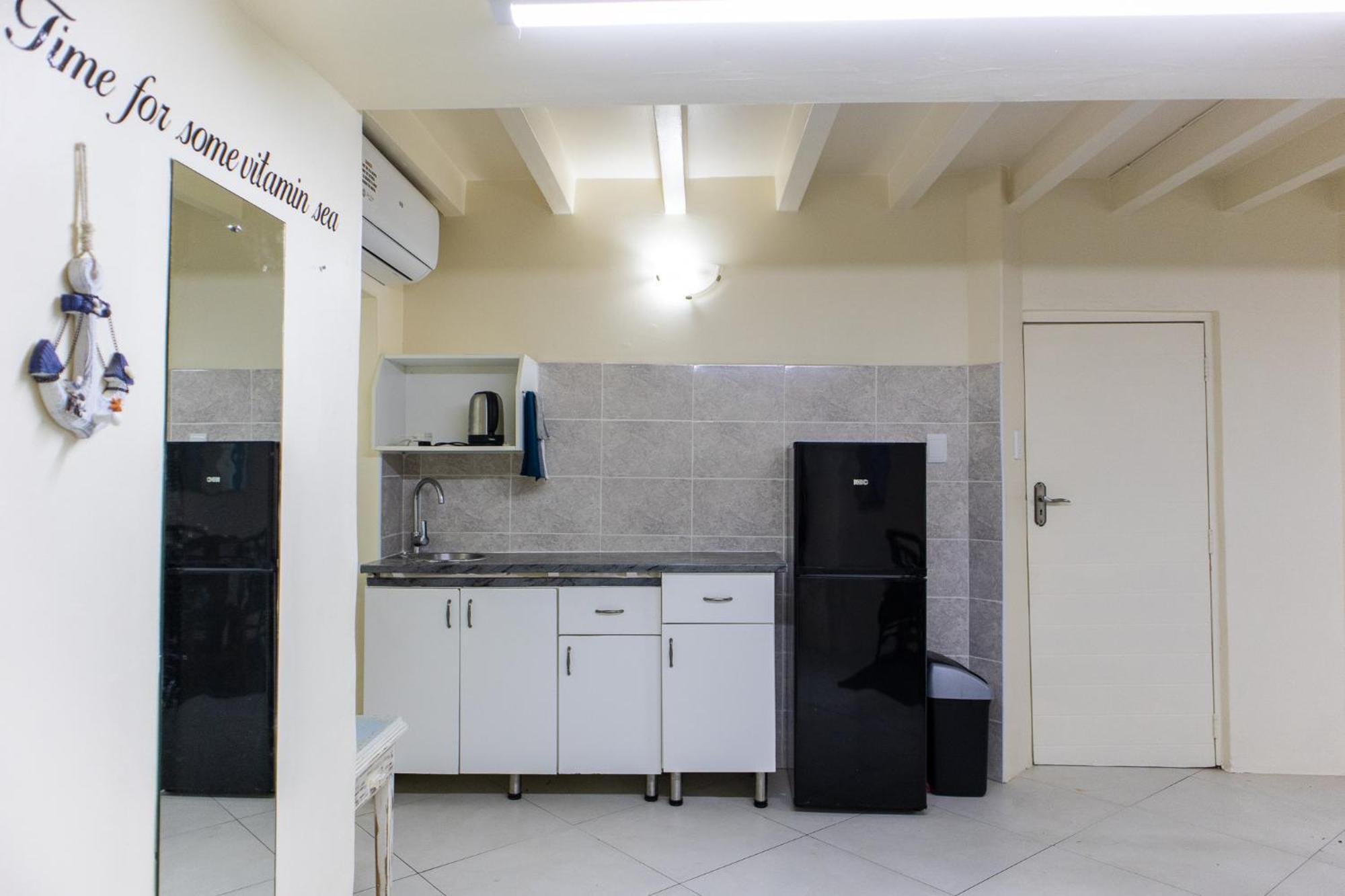 305 Guest House Amanzimtoti Luaran gambar