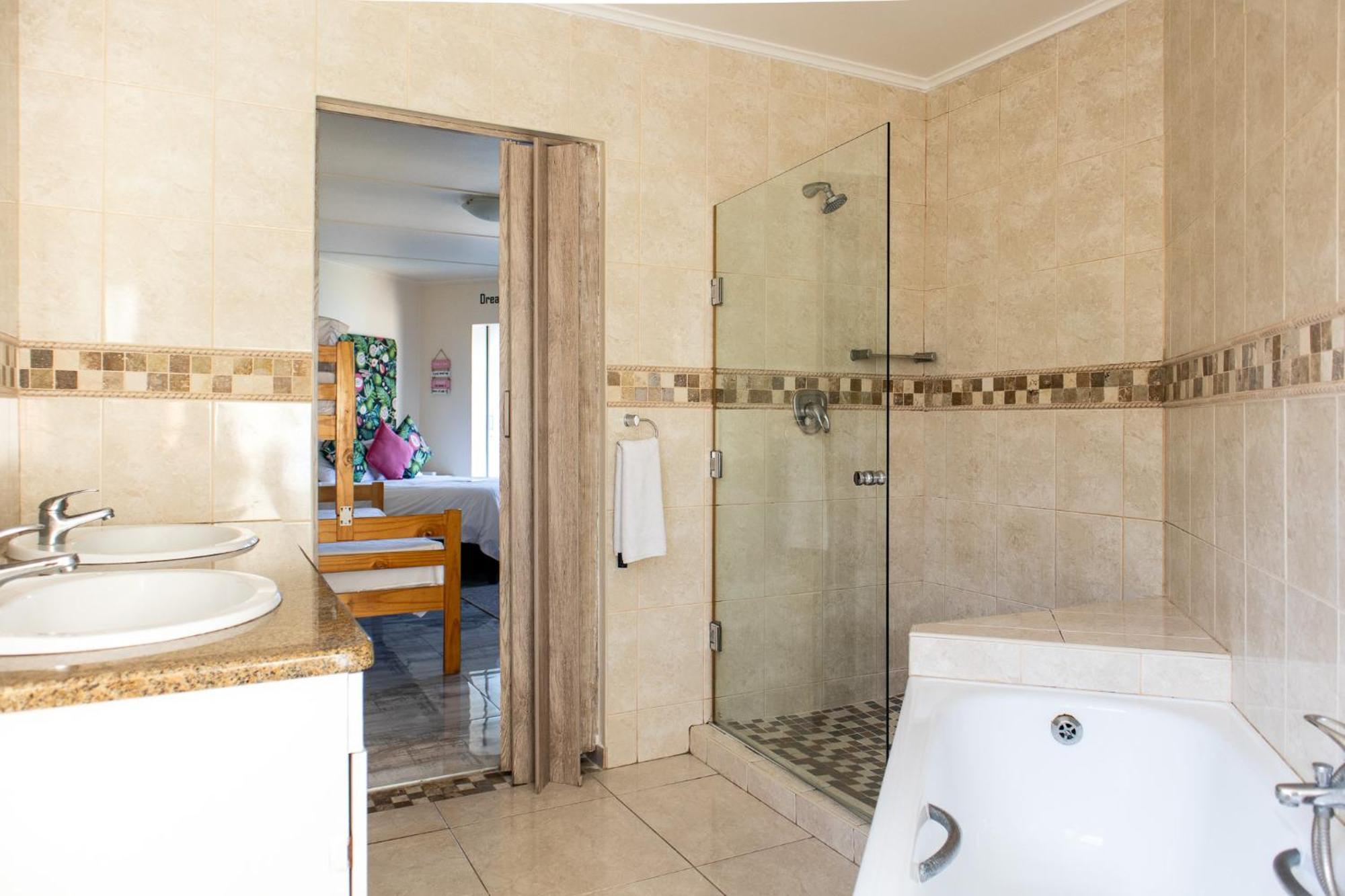 305 Guest House Amanzimtoti Luaran gambar