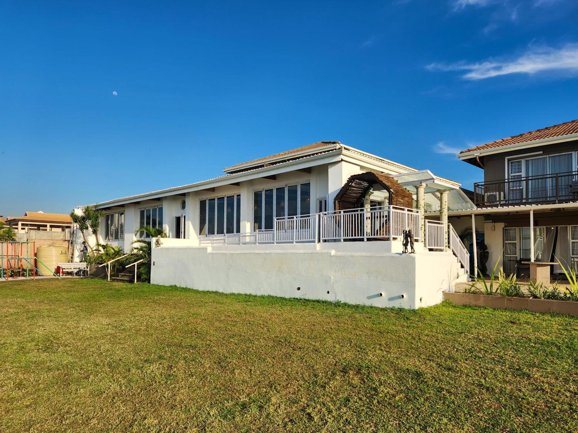 305 Guest House Amanzimtoti Luaran gambar